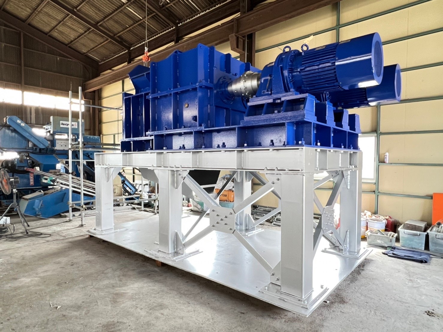 プッシャー式 一軸破砕機ライン