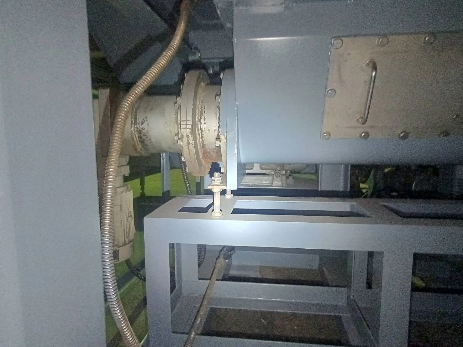 ＜日本シーム＞洗浄粉砕機(湿式高速一軸粉砕機) PF-2000　55kW　200V 4P　新品予備刃(超硬ブレード)付 - 画像2