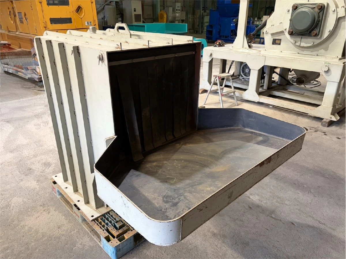 ＜日本シーム＞洗浄粉砕機　PF-2000A　2015年製　37kW　粉砕室700ｘ600mm - 画像3