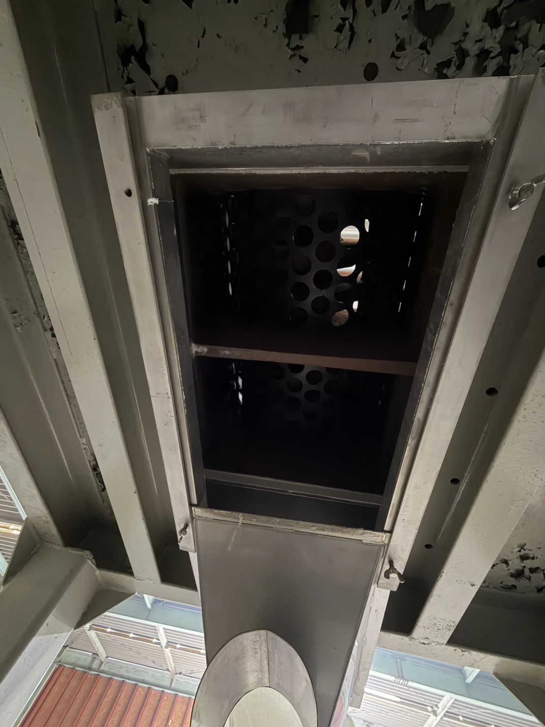 ＜日本シーム＞洗浄粉砕機　PF-2000A　2015年製　37kW　粉砕室700ｘ600mm - 画像4