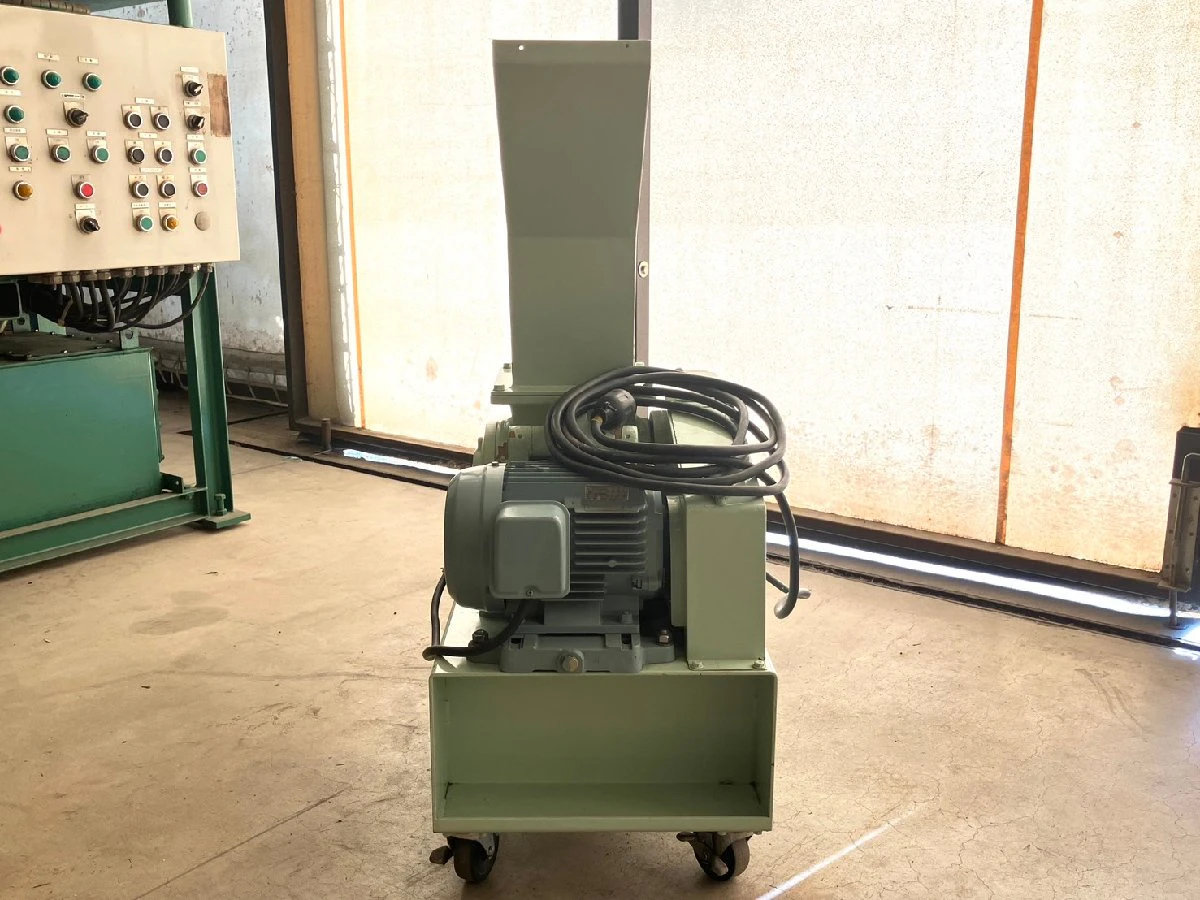 ＜ホーライ/HORAI＞ランナ・成形不良品用粉砕機 P-1314 三相200/220V 0.75kW 6P - 画像2