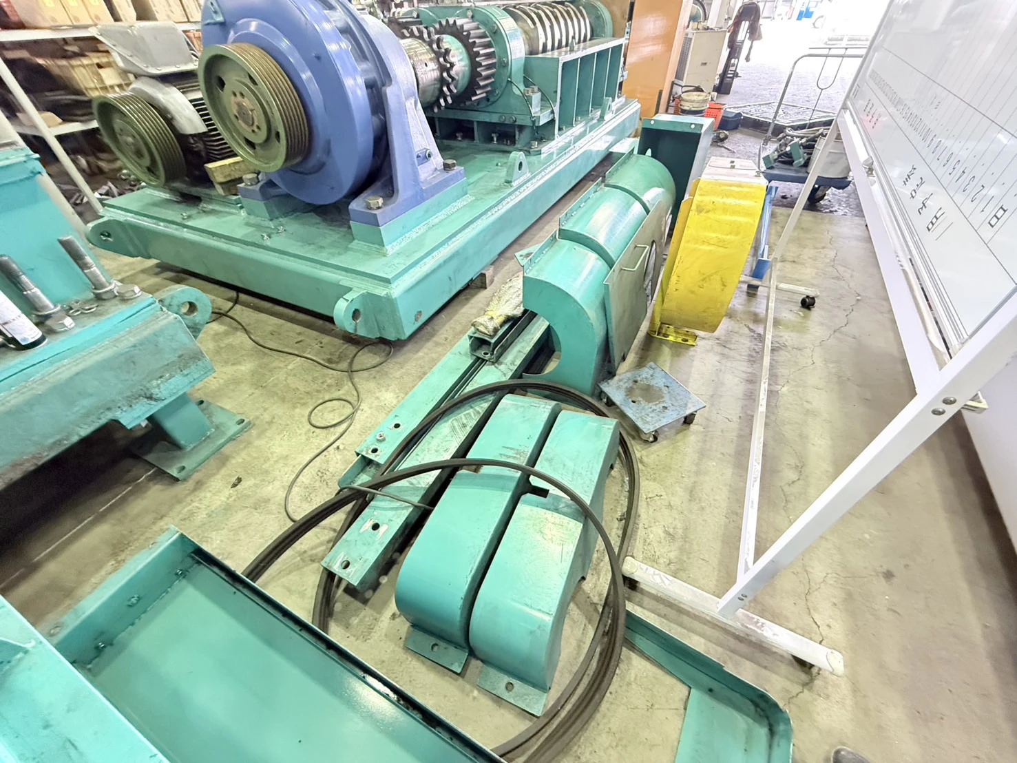 ＜西邦機工＞ 二軸破砕機 SWC-75-3　75 kW【メーカー整備済み】 - 画像9