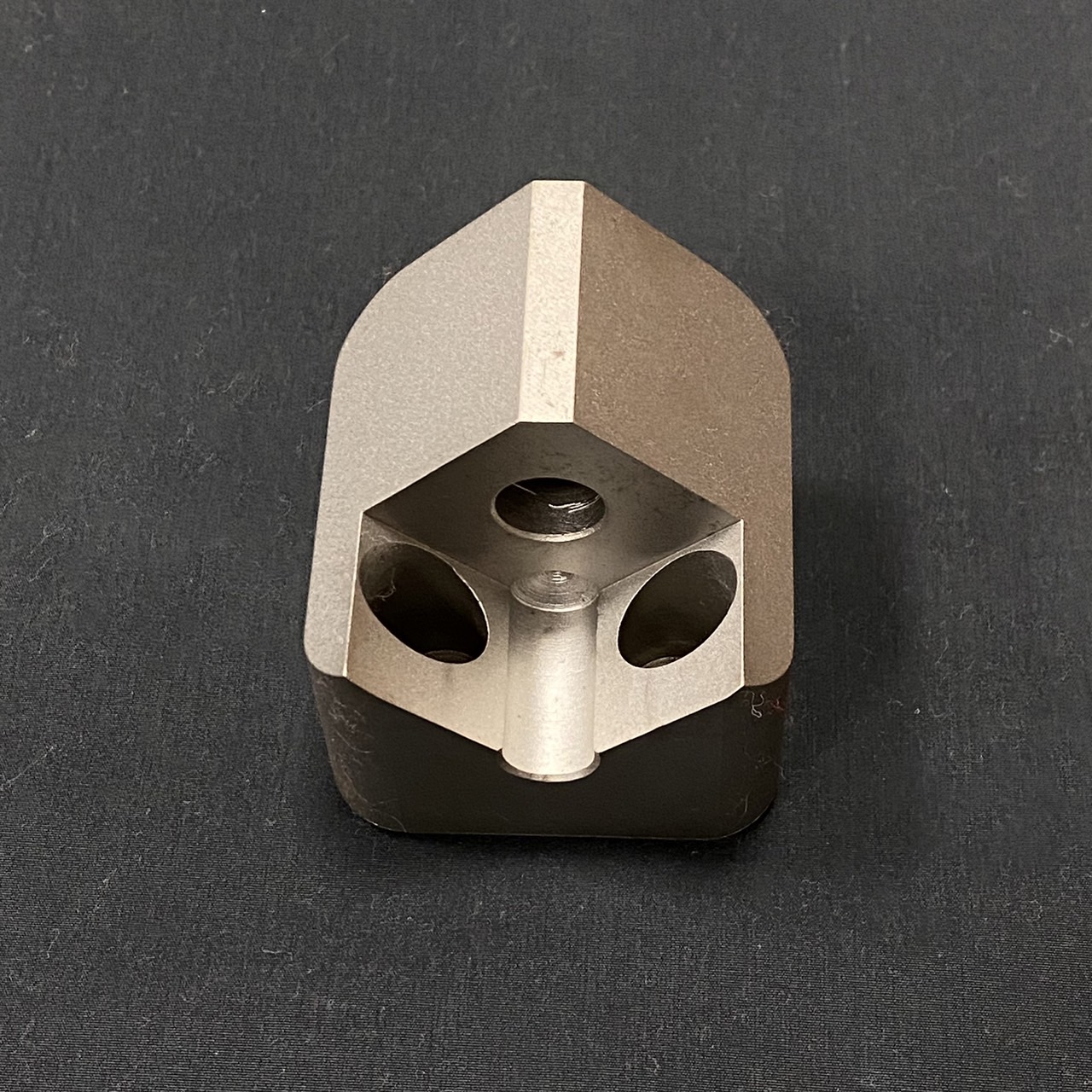 プッシャー式破砕機用ホルダー - 製品写真4