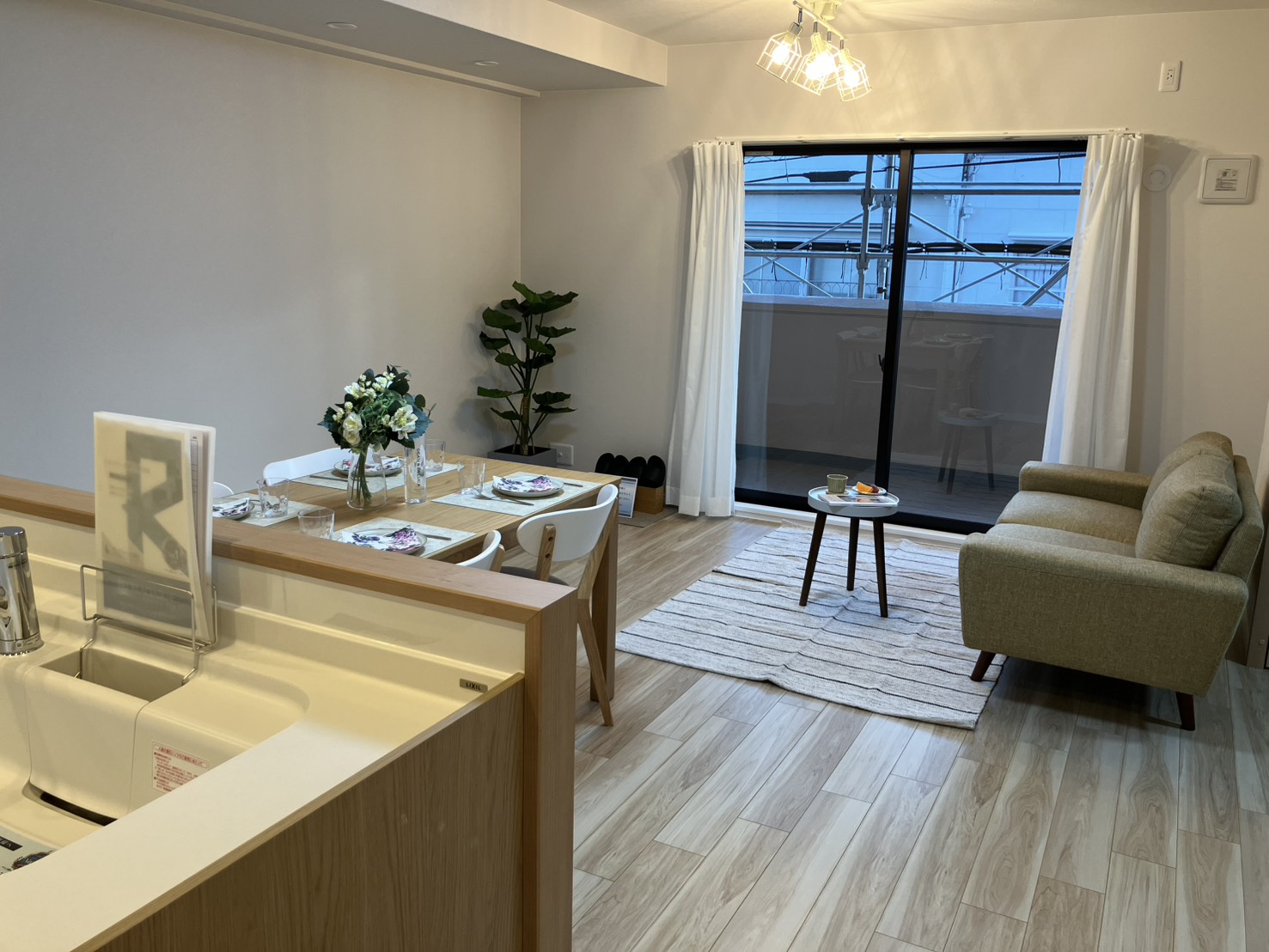 2SLDKフルリフォームマンションの画像3