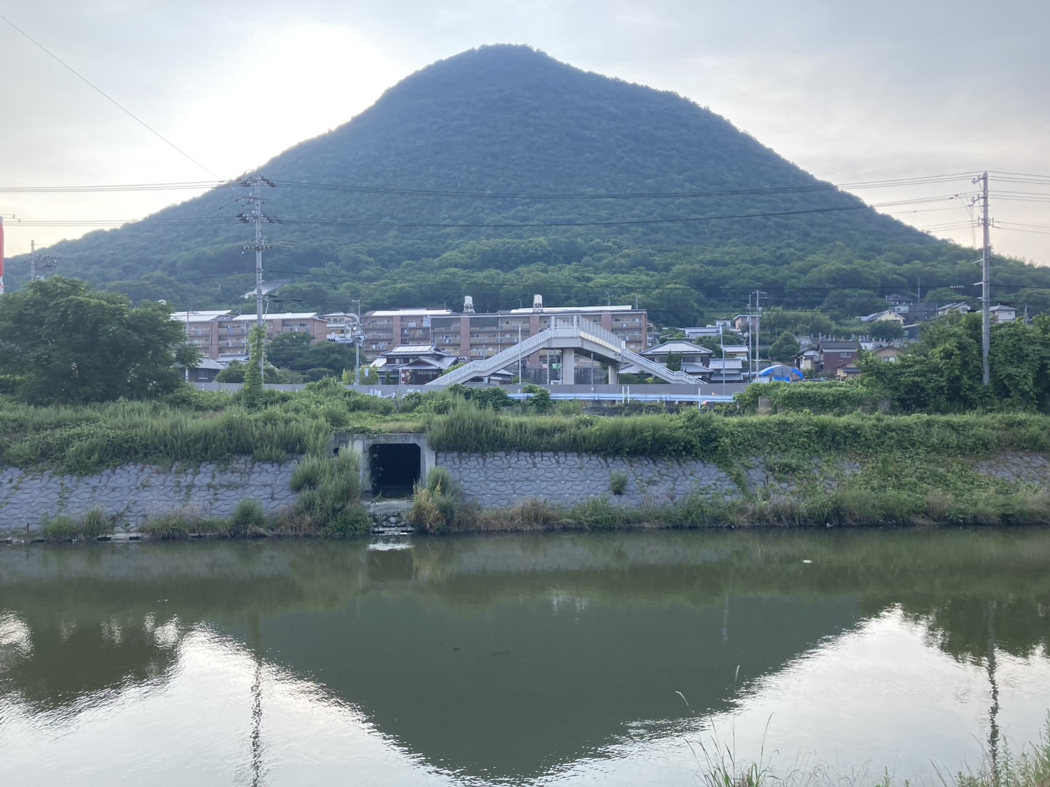 4LDK新築戸建の画像2