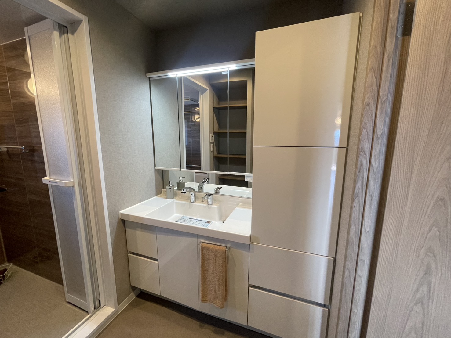 リフォーム済！眺望良好角部屋４LDKの画像3