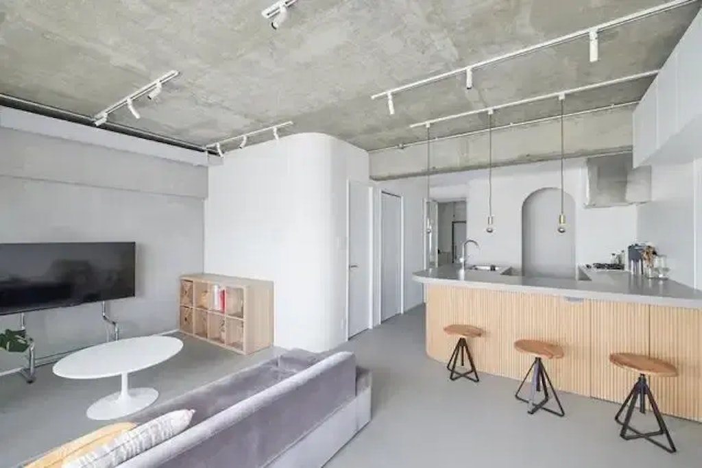 【マンション】曲線が特徴的なこだわり尽くしたフルリノベーション
