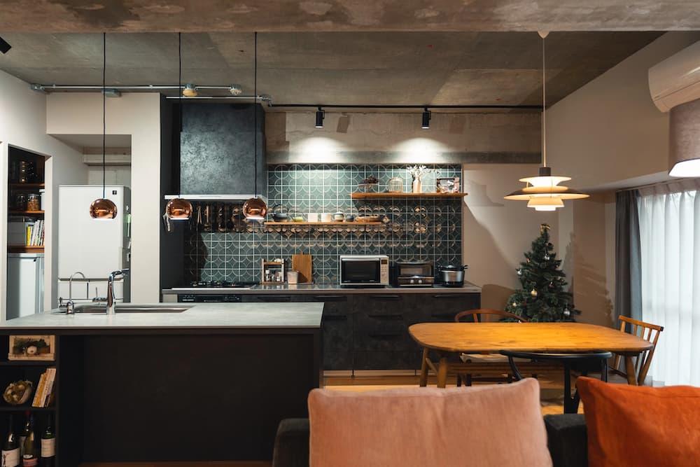 インダストリアルなLDKのリノベーション事例