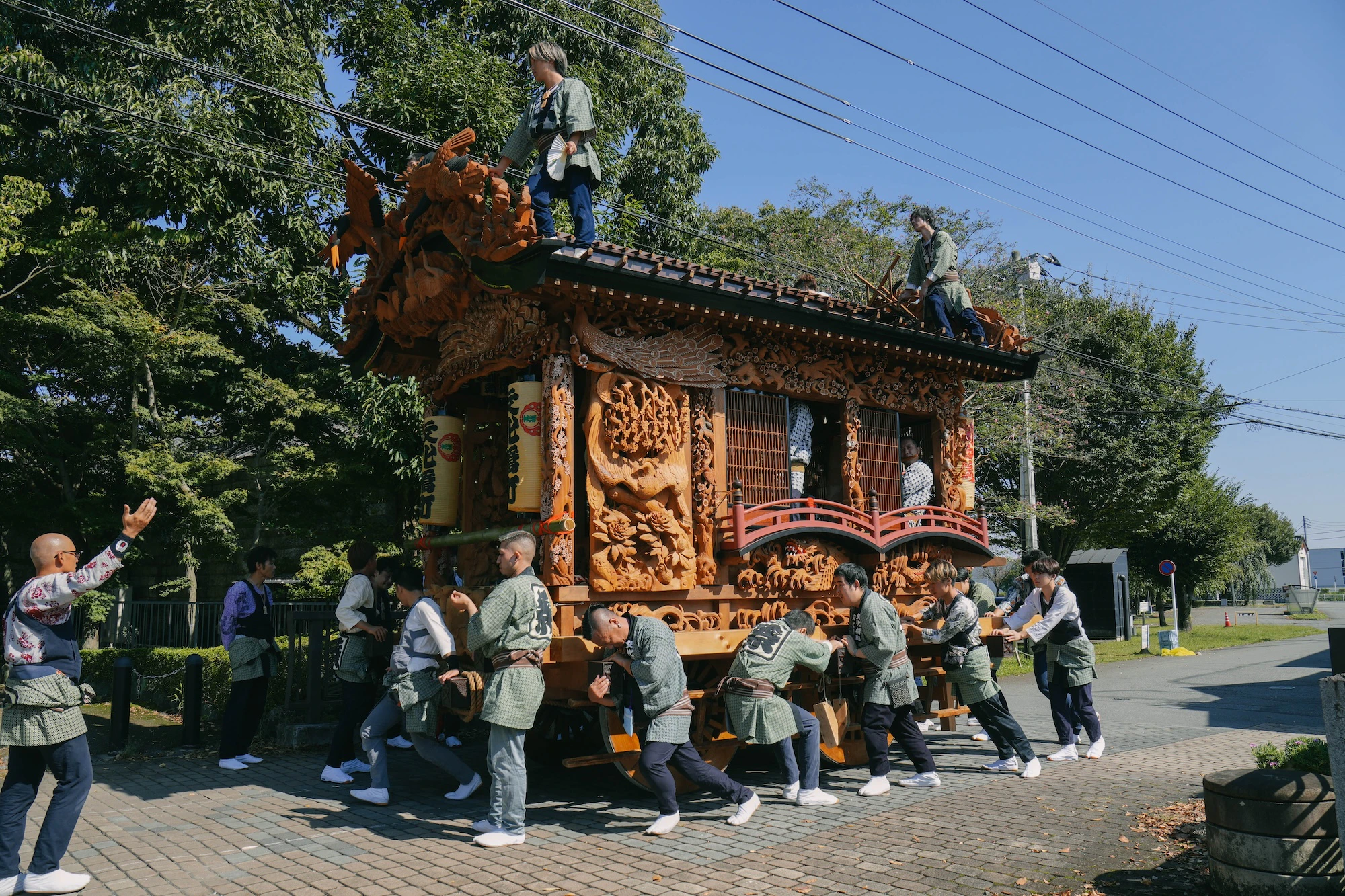 彫刻屋台と夜のぶっつけに圧倒される鹿沼秋祭り