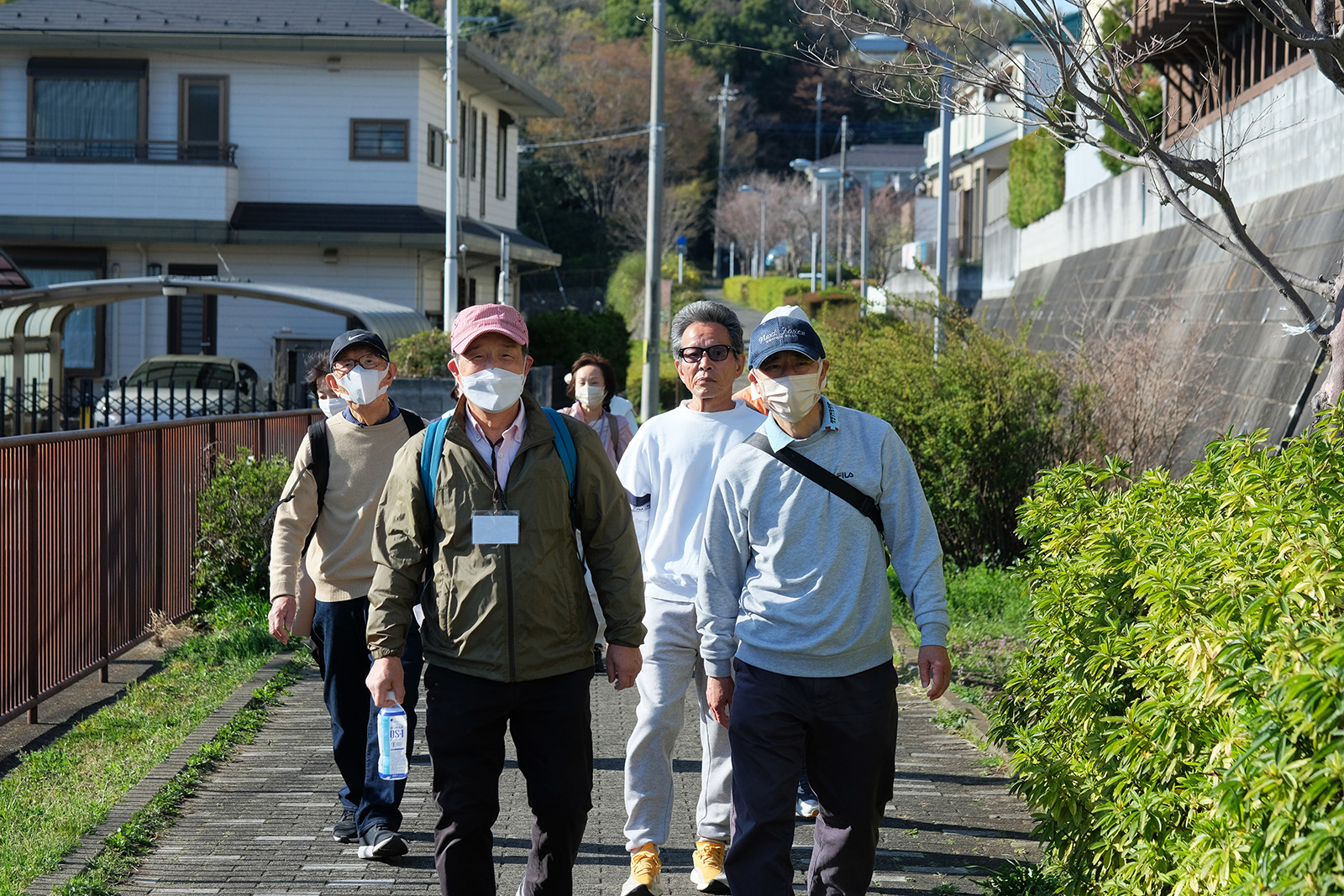 緑道や公園を歩く