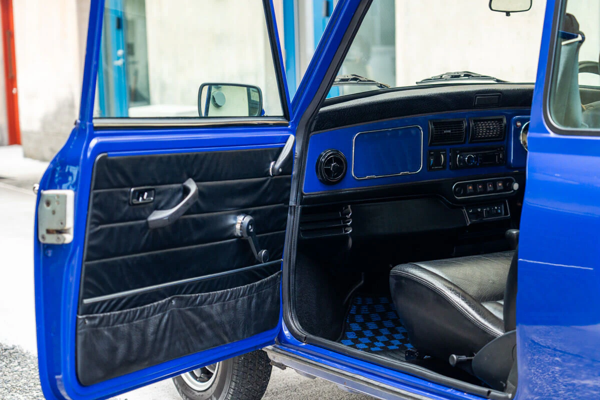 rover mini paul smith blue