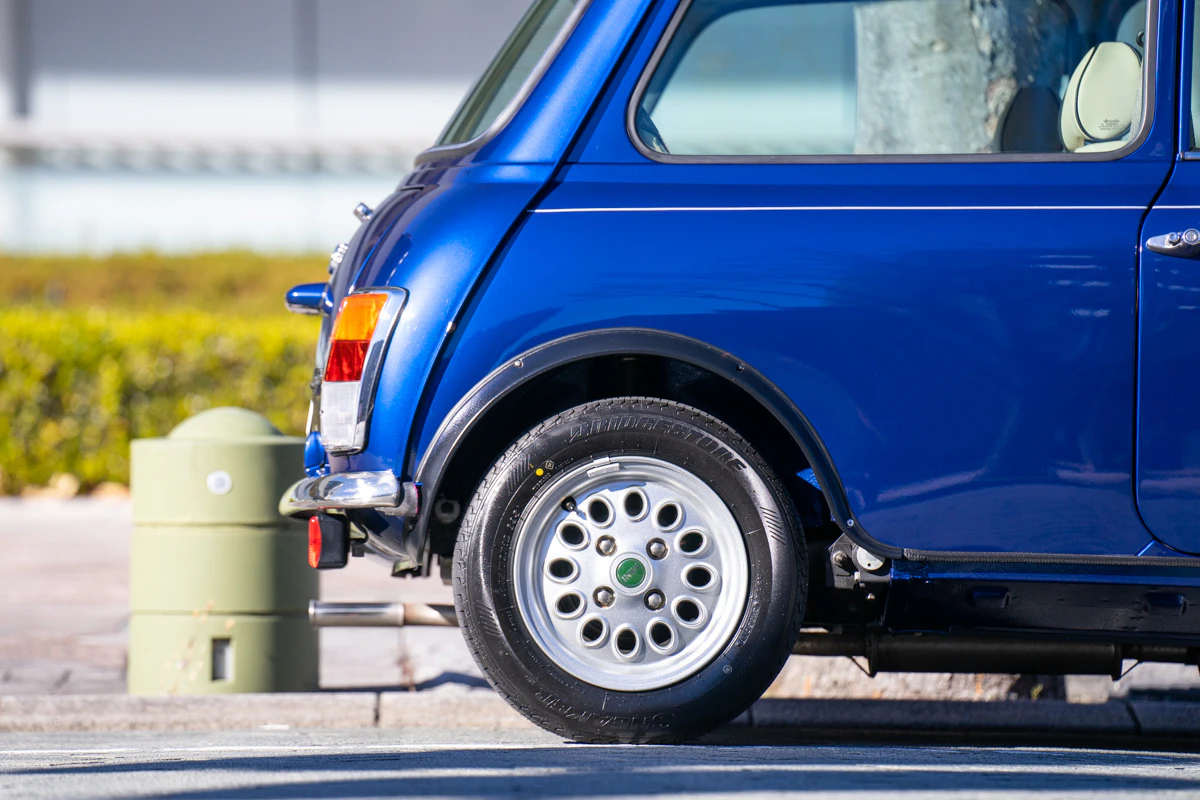 Rover Mini Mayfair 1.3i AT Tahiti Blue