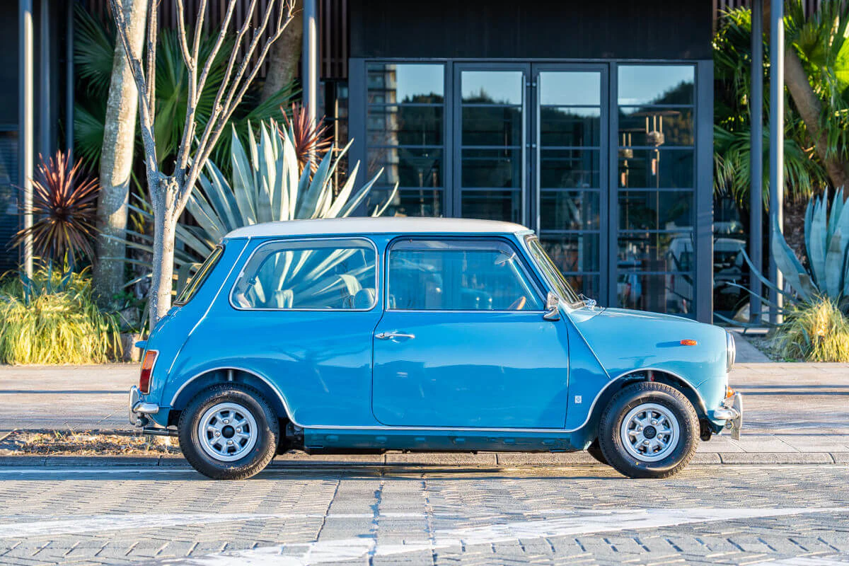 rover mini 70’s style