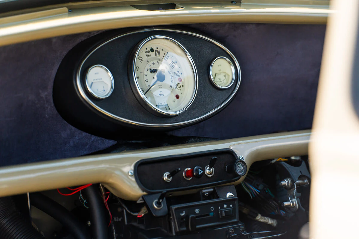 Rover Mini 1000 MK-2 Custom Style