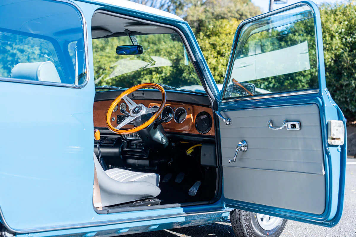 rover mini 70’s style