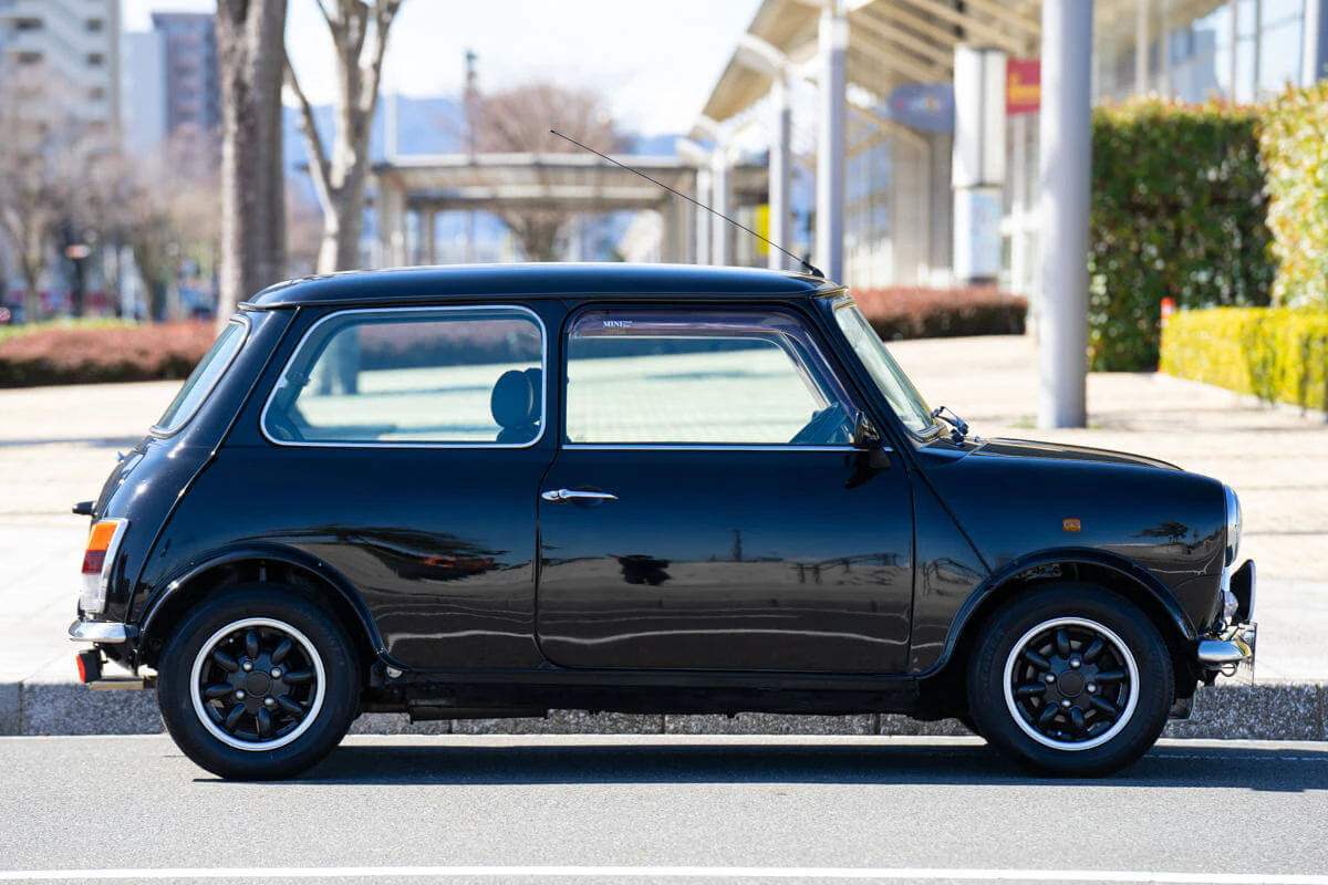 rover mini paul smith black