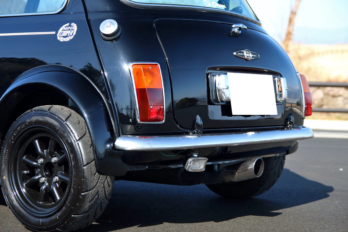 Rover Mini Cooper 1.3 Carburetor Sports Pack Specification