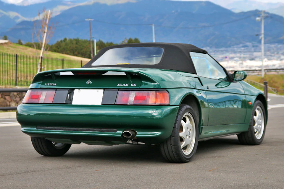 Lotus Elan SE