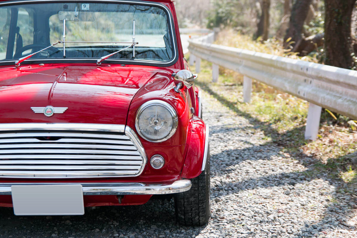 Rover Mini 1.3i Boys Racer Specification