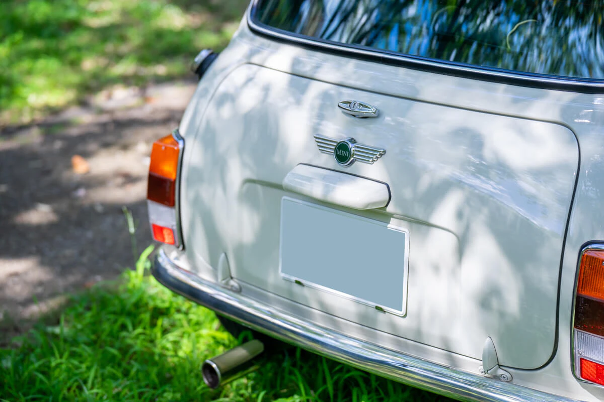 Rover Mini 40th Anniversary AT Old English White
