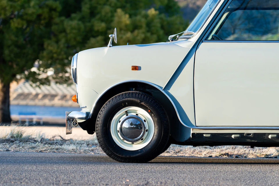 Rover Mini Cab Cooper Austin MK-1 Style