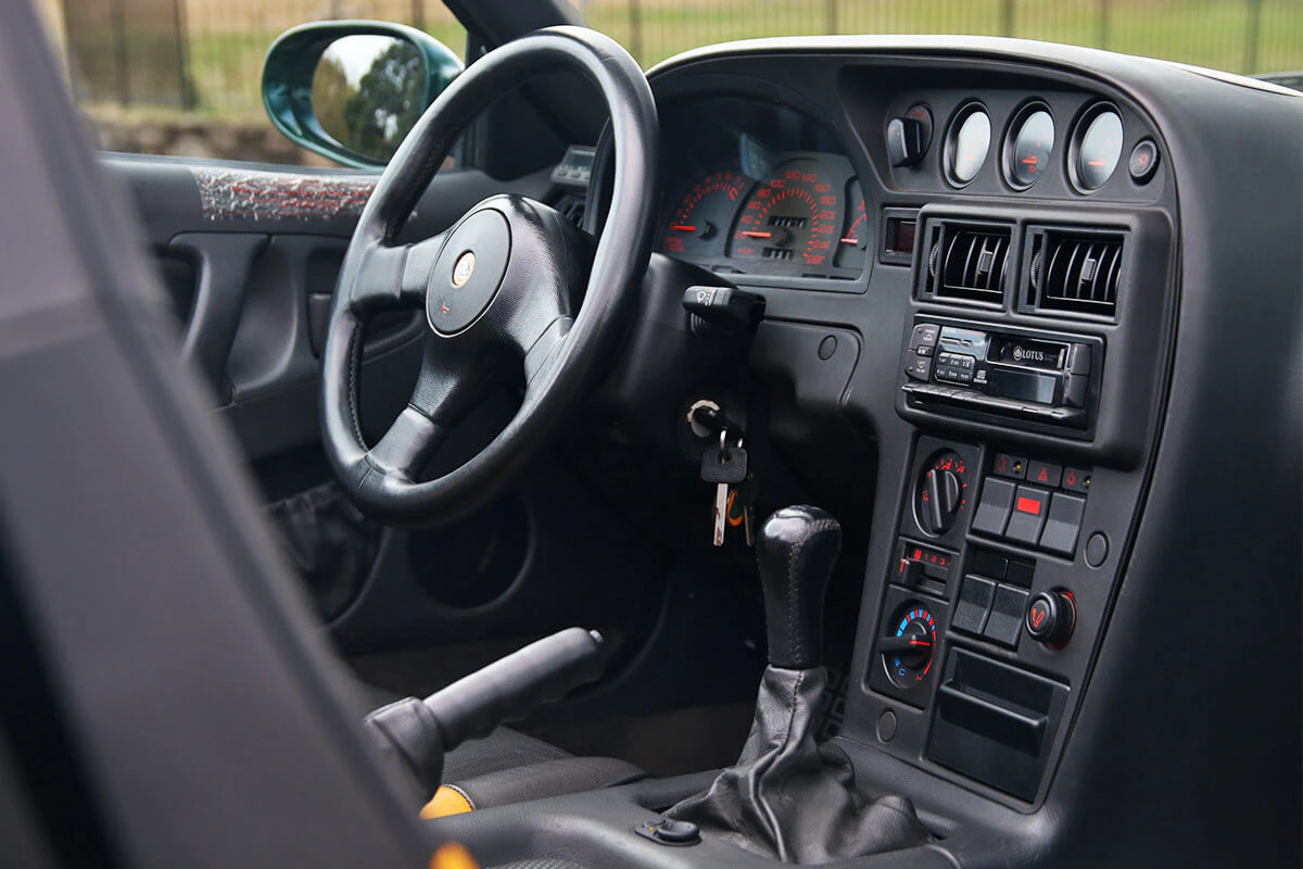 Lotus Elan SE