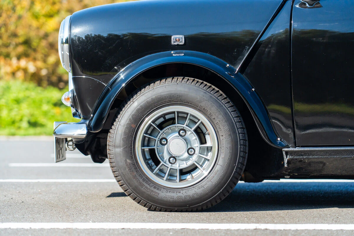 rover mini cooper boys racer