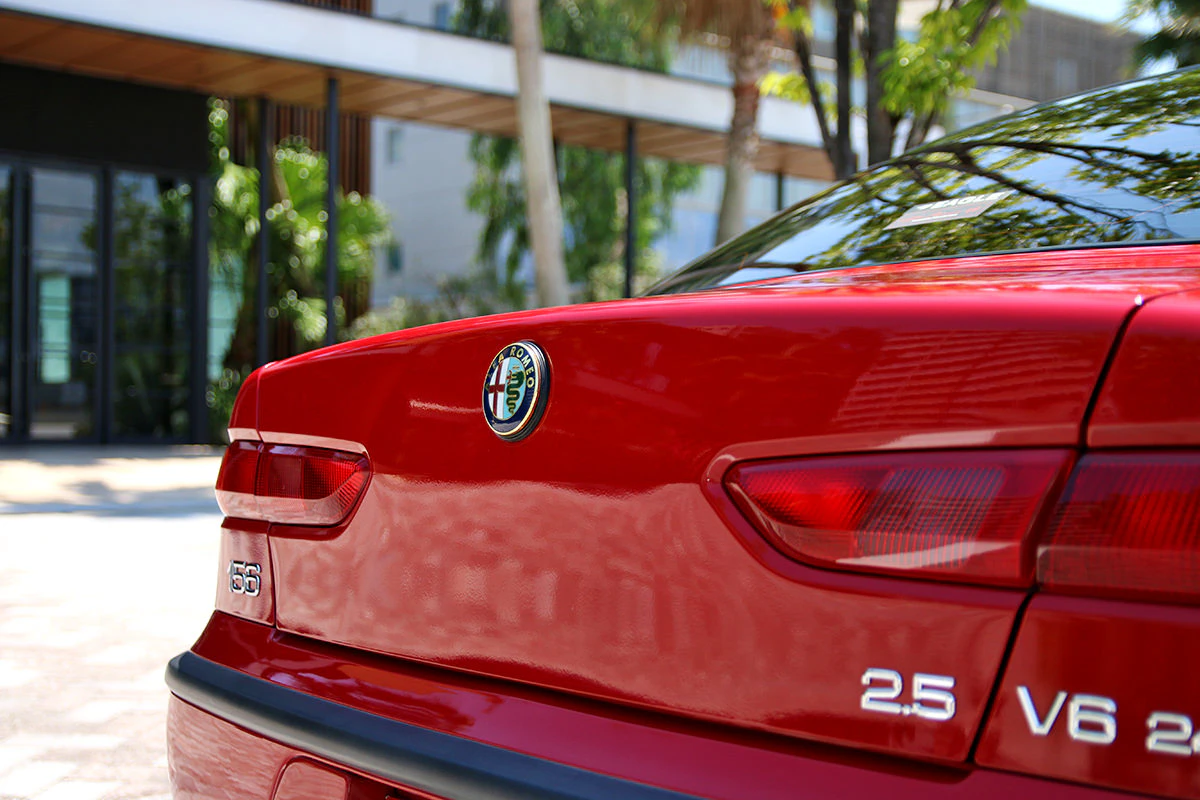 Alfa Romeo 156 “Nakamichi” audio installed