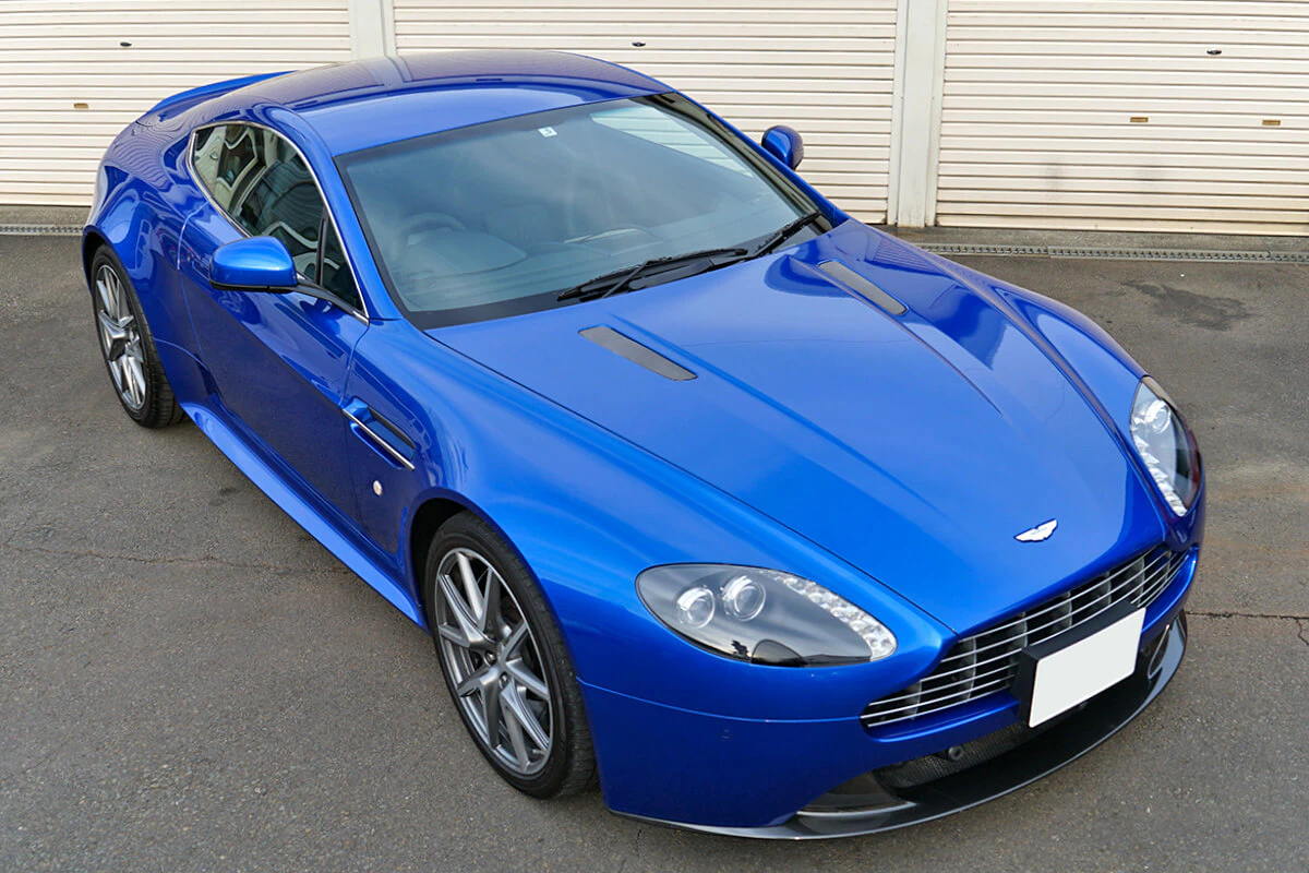 Aston Martin Vantage S