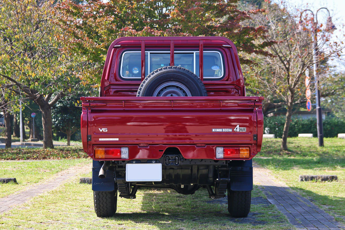 Toyota Land Cruiser 70 30th Pickup