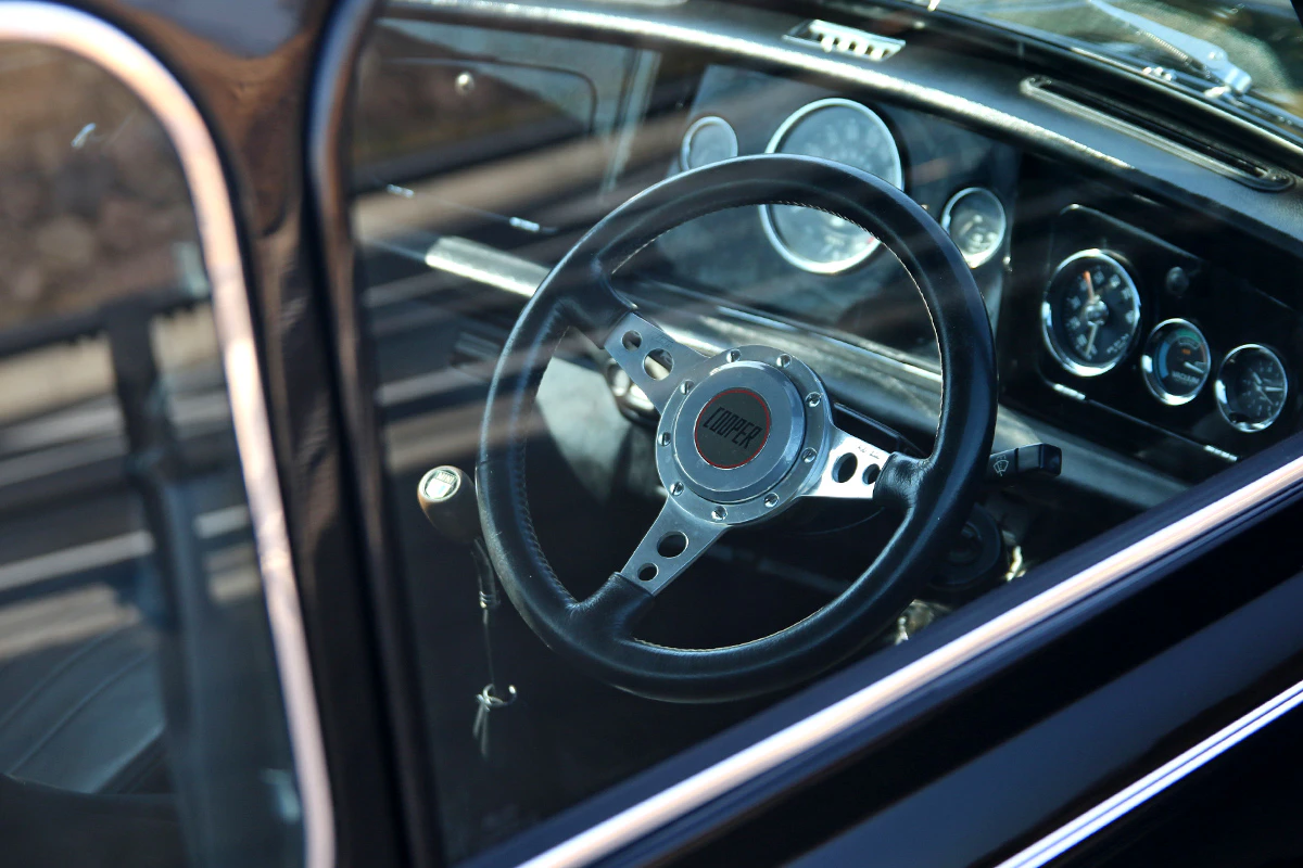 Rover Mini Cooper 1.3 Carburetor Sports Pack Specification
