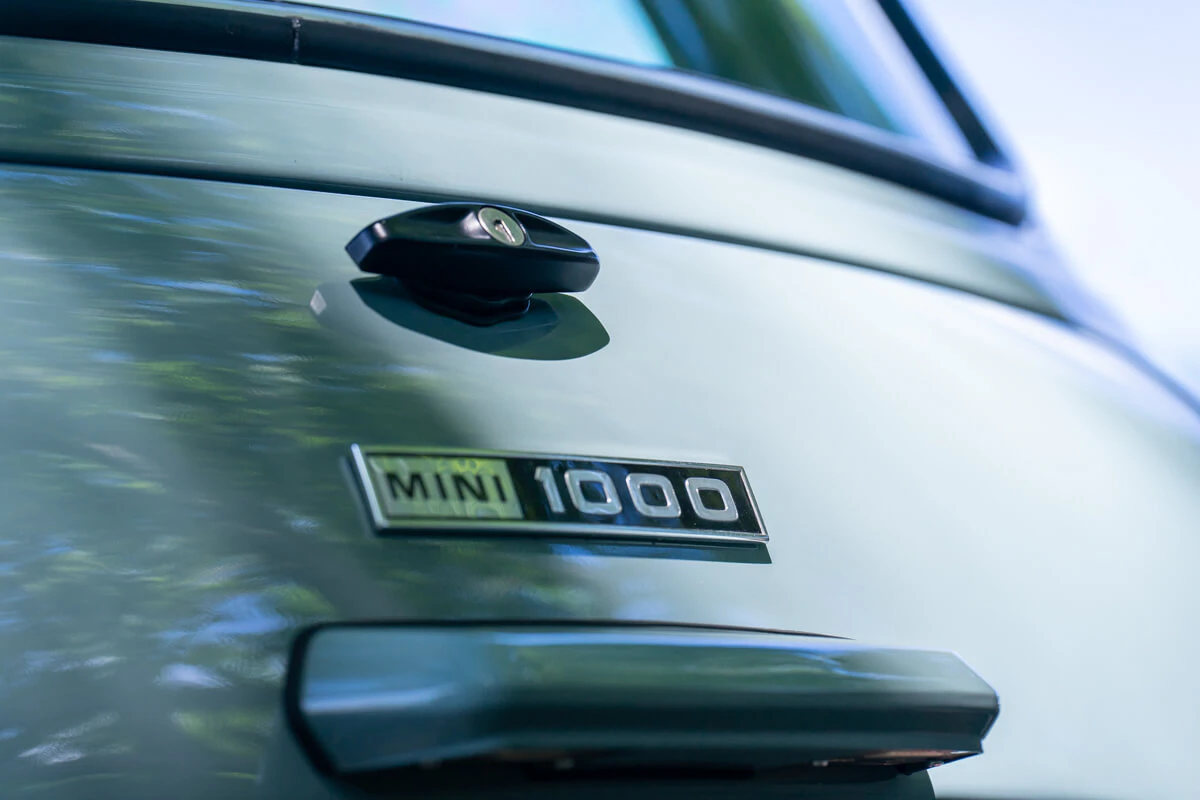 rover mini 1000 boys racer