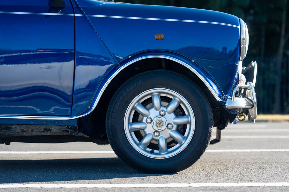 rover mini cooper tahitian blue