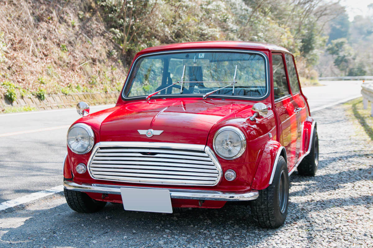 Rover Mini 1.3i Boys Racer Specification