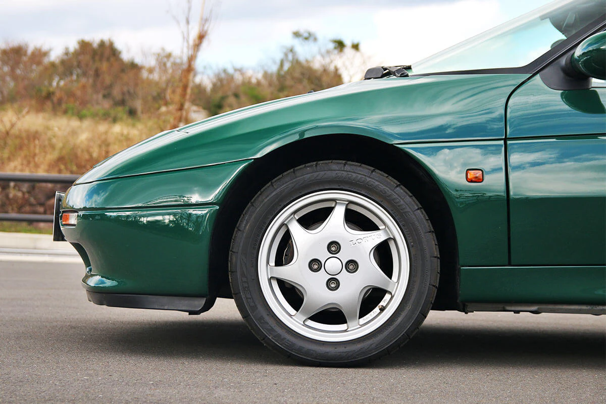 Lotus Elan SE