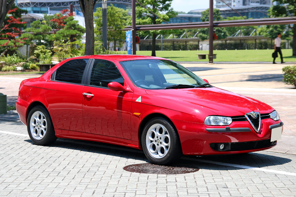 Alfa Romeo 156 “Nakamichi” audio installed