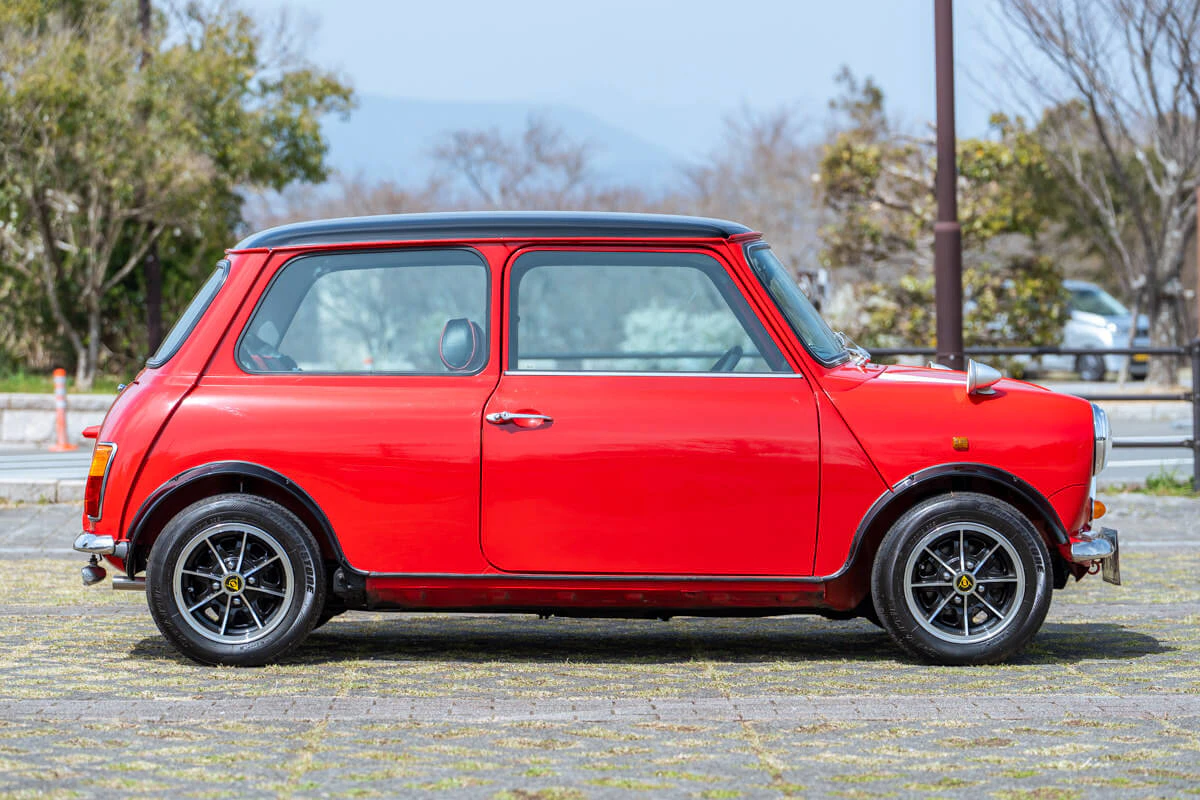 rover mini mk-3 style