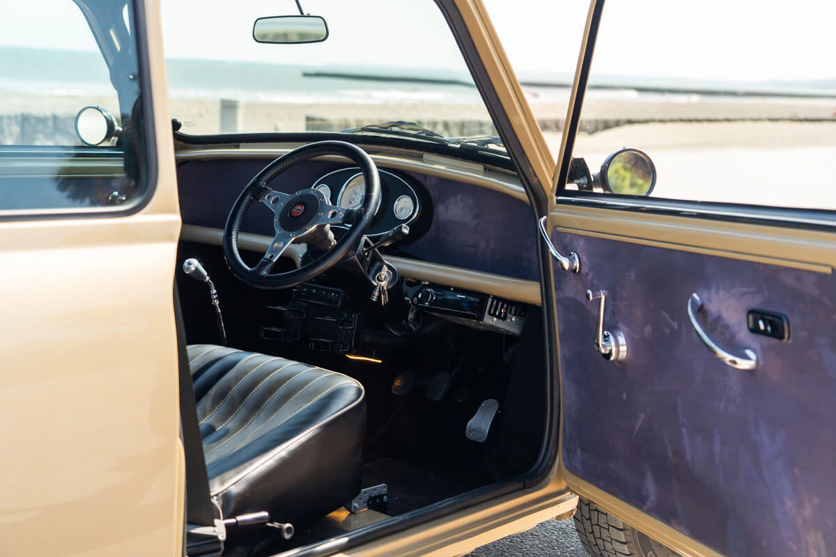 Rover Mini 1000 MK-2 Custom Style