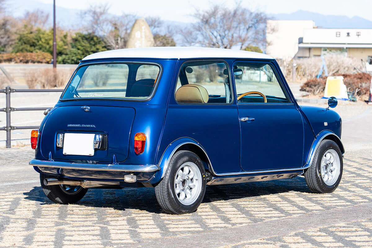 Rover Mini Cooper 1.3i Morris MK-1 Style