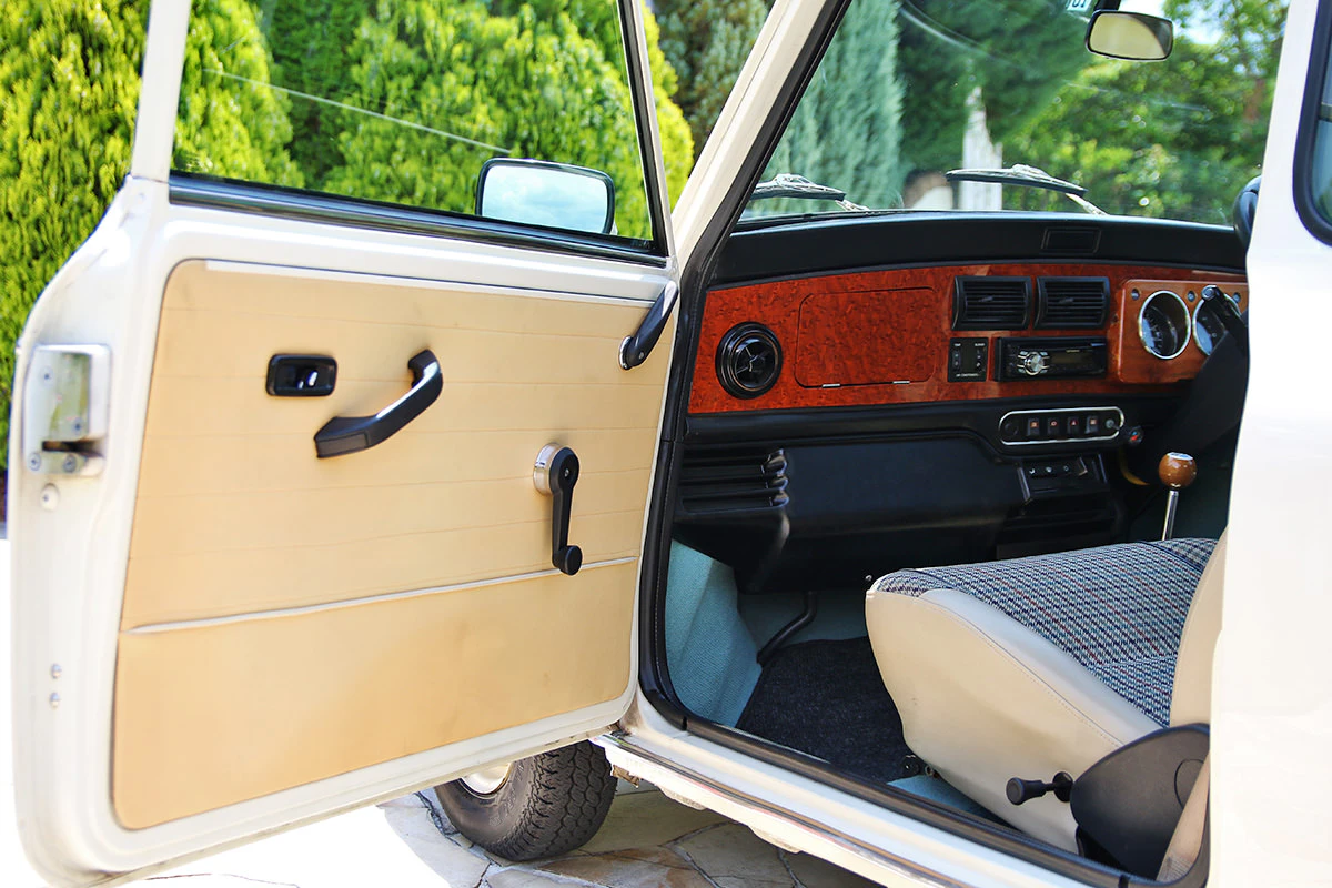Rover Mini Mayfair MK-1 Style