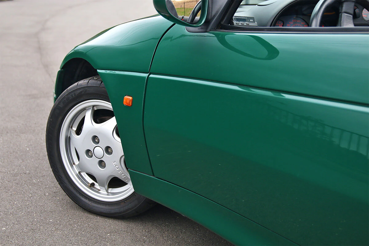 Lotus Elan SE