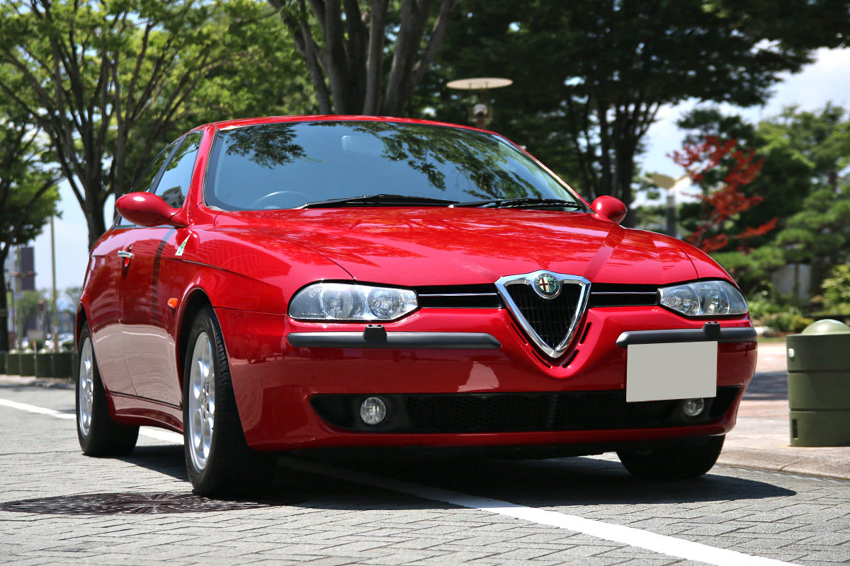 Alfa Romeo 156 “Nakamichi” audio installed