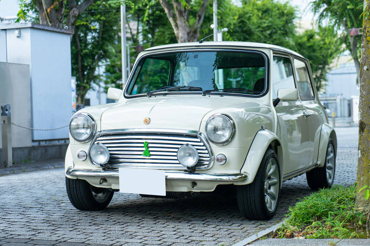 rover mini paul smith white