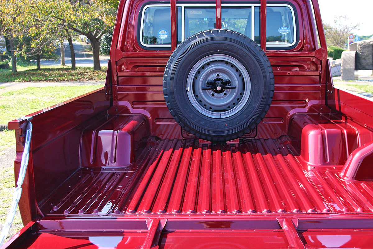 Toyota Land Cruiser 70 30th Pickup