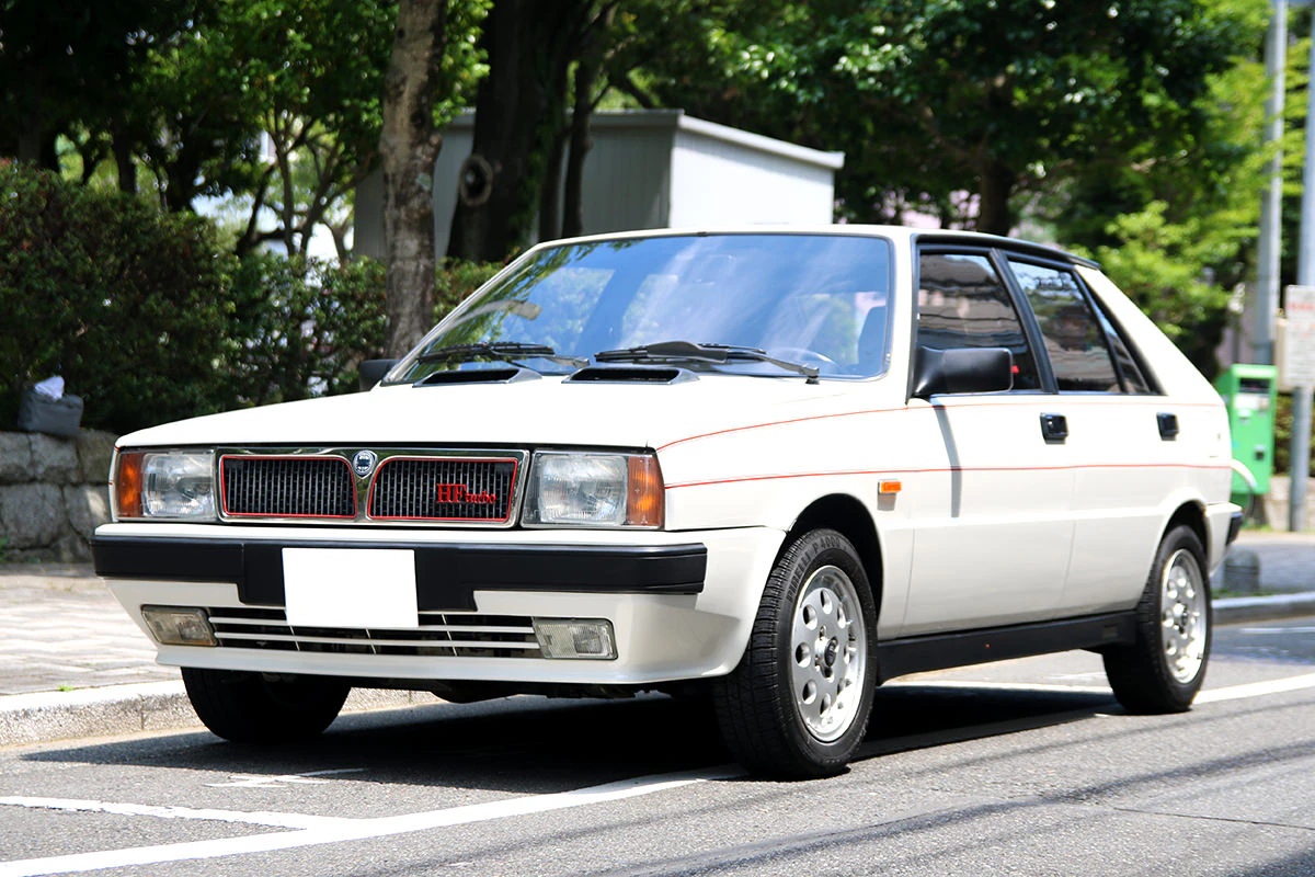 Lancia Delta HF Turbo