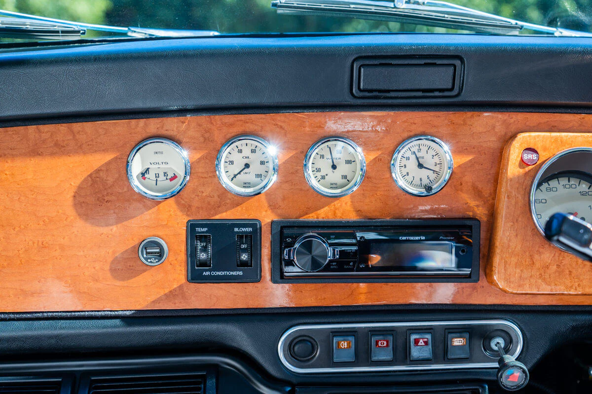 rover mini 70’s style