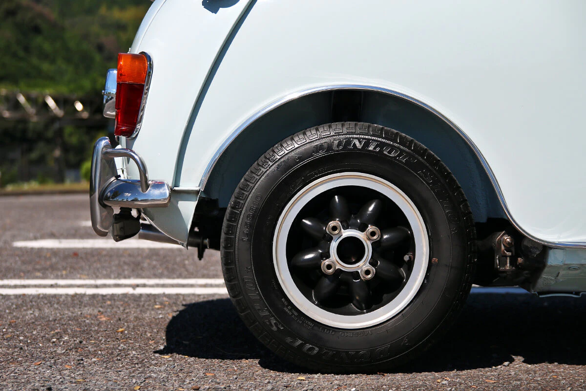 Mini 1000 Morris MK-1 Cooper S specification