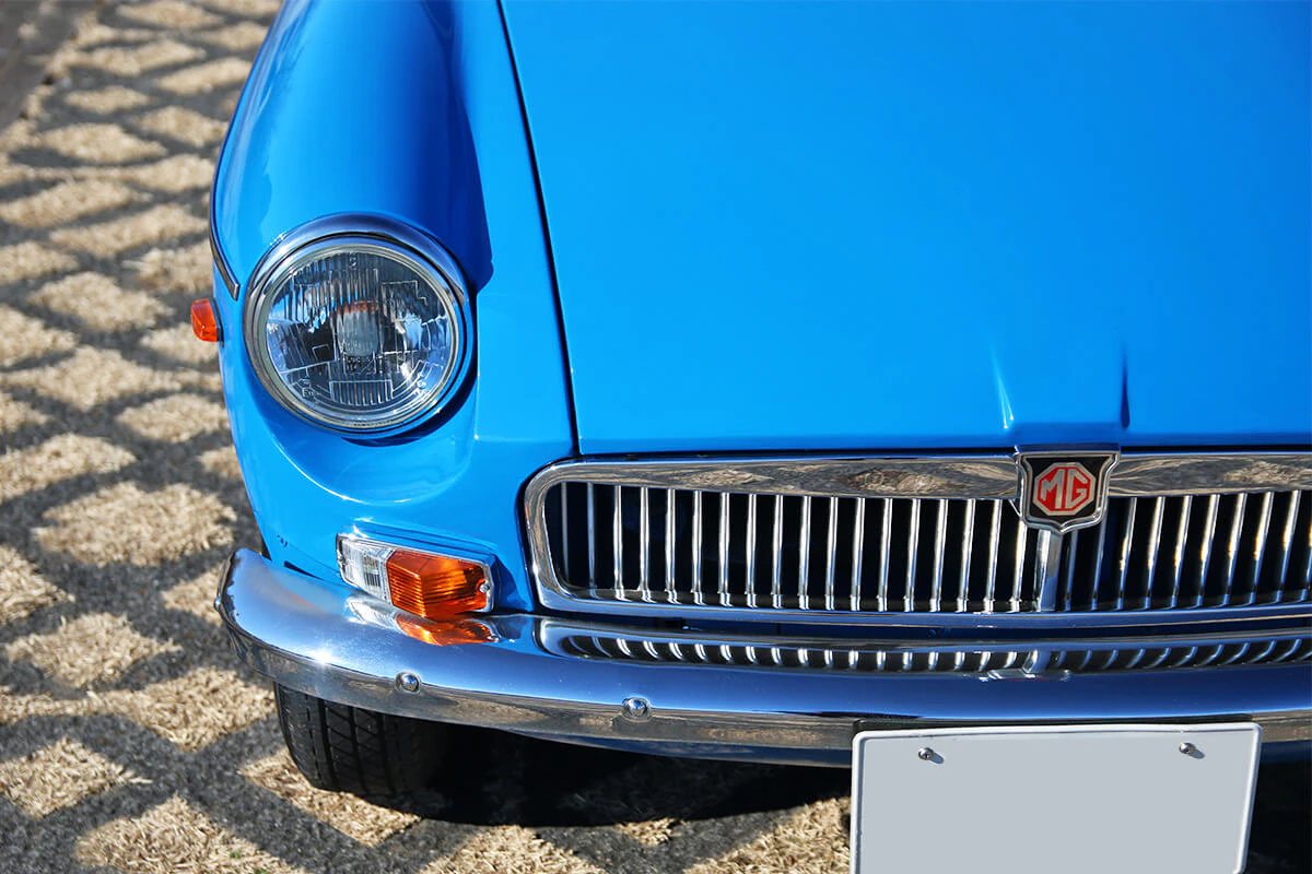 MG-B Blue