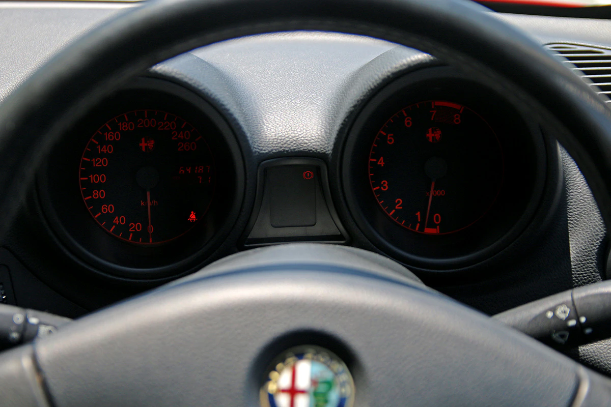 Alfa Romeo 156 “Nakamichi” audio installed