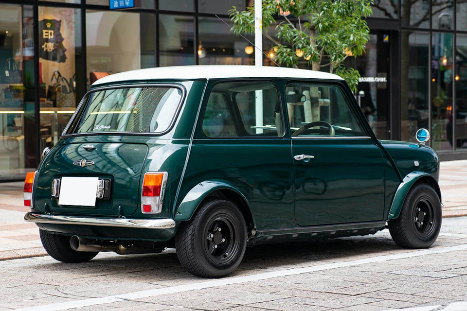 rover mini cooper 1.3i racing green
